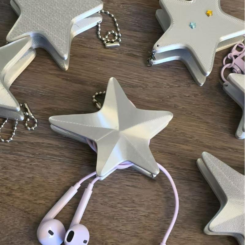 Cable Winder Keychain - Y2Kスターシェイプイヤホンケーブルワインダー、インスタ風ポータブルコードホルダー、キーチェーン付きヘッドホンケーブルオーガナイザークリップキーリング