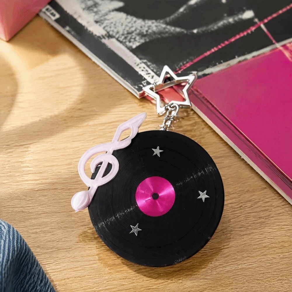 Y2K ビニールレコードキーホルダー スター 韓国・日本スタ - Cable Winder Keychain のレビューと価格